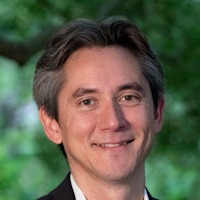 Steve's headshot
